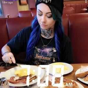 Meet your Posher, Cody